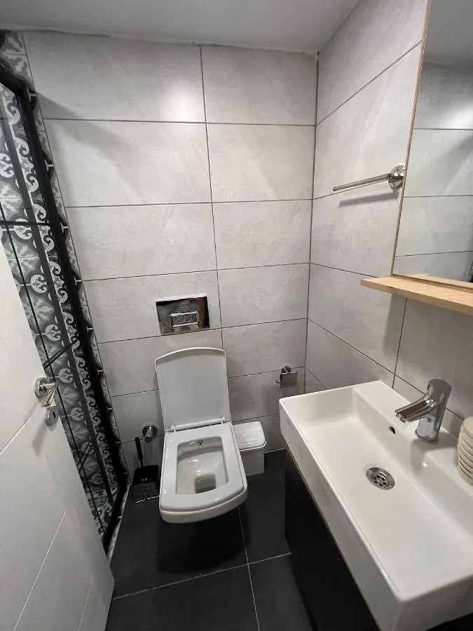 Ayd Apart Harbiye Taksim Istanbul