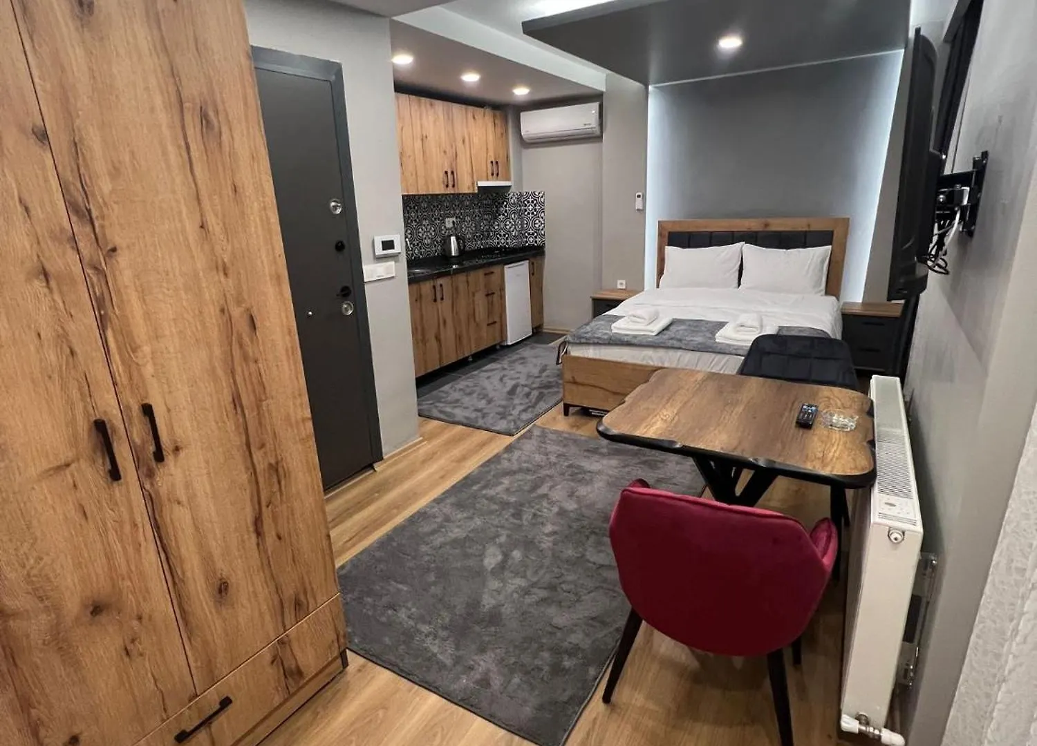 Ayd Apart Harbiye Taksim Istanbul Apartment